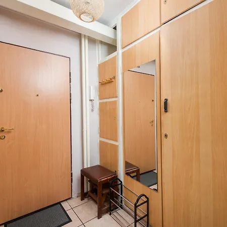 Saska Kepa Charming By Bookinghost Varsavia