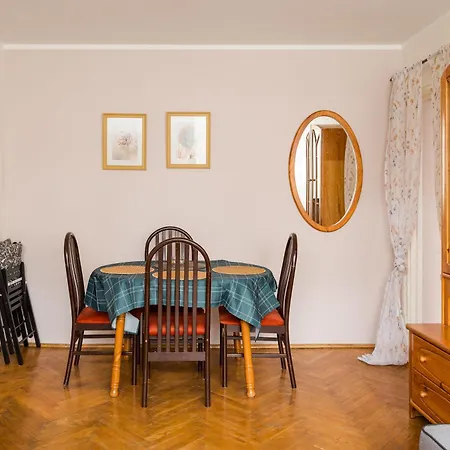 Apartment Saska Kepa Charming Warsaw