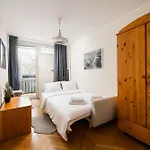 Appartement Saska Kepa Charming By Bookinghost Varsovie
